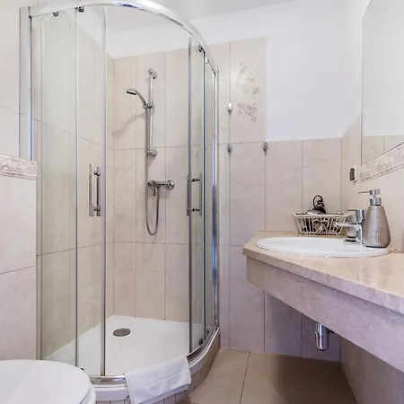Palac Tatrzanski Apartamenty Bukowina Tatrzanska Exterior photo